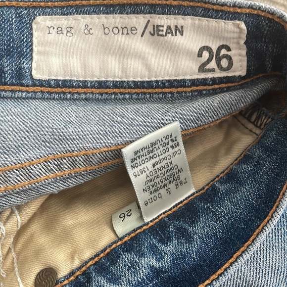 Rag & Bone dre distressed ripped jeans, size 26 - Picture 3 of 3